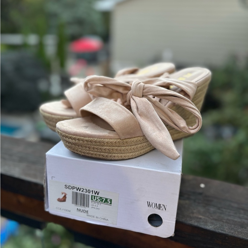 Dream Pairs Beige Wedge Sandals